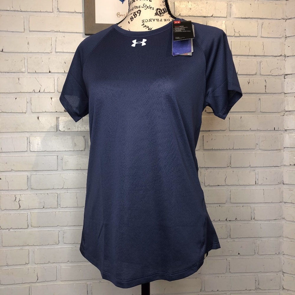 UA Womens MED HeatGear Purple Activewear Shirt NWT